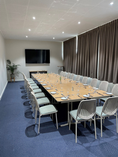 Business Facilities