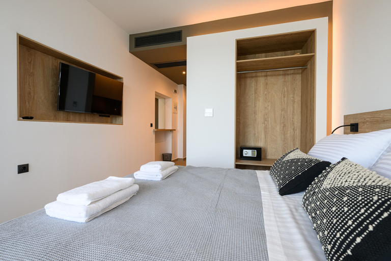 Bedroom 3, CUBES ON THE BEACH Athens airport, Attica