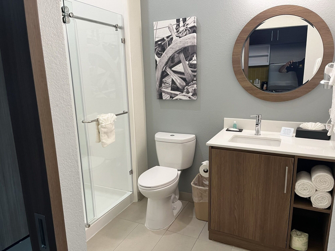 Bathroom 5, MainStay Suites Dallas Northwest - Irving, Dallas