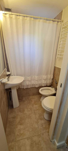 Bathroom 4, TRONADOR SCHUSS ARG41, Bariloche
