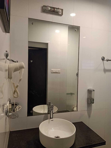 Bathroom 3, Havelock Leisure, The Nilgiris