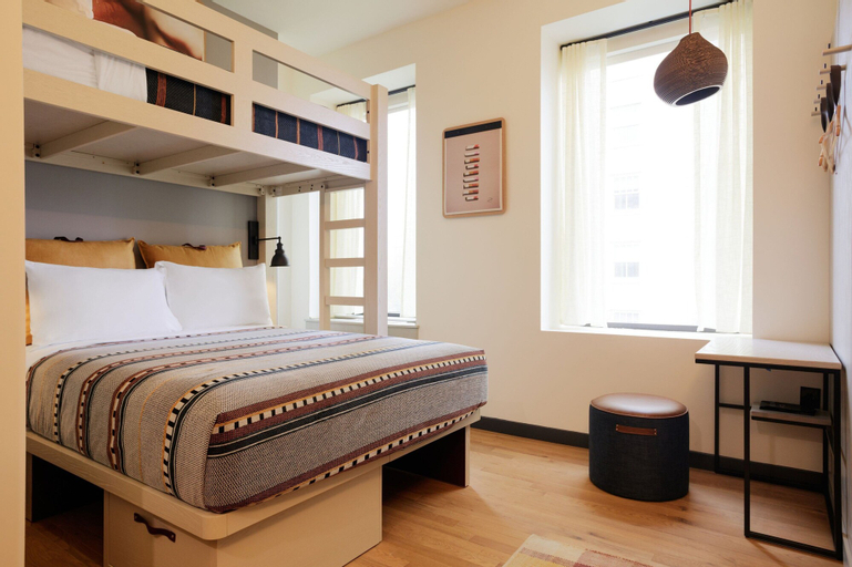 Bedroom 23