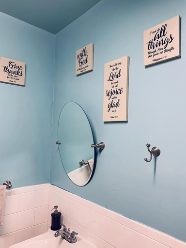 Bathroom 4, LAX guest house, Los Angeles