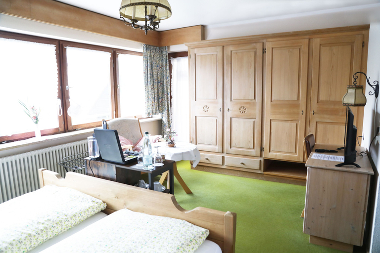 Bedroom 4, Adler Stube, Breisgau-Hochschwarzwald