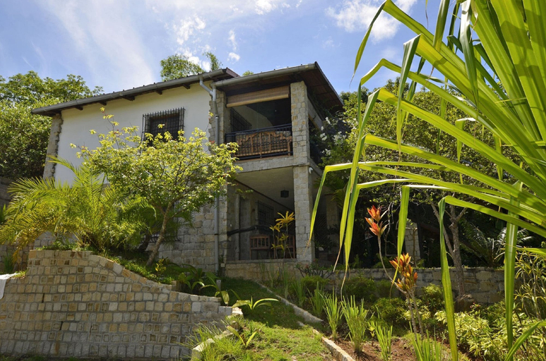 Exterior & Views 2, La Residence de La Baie, Diana