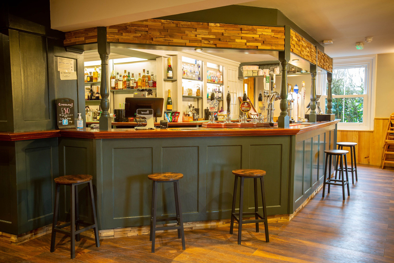 Food & Drinks 4, The Woodfalls Inn, Wiltshire