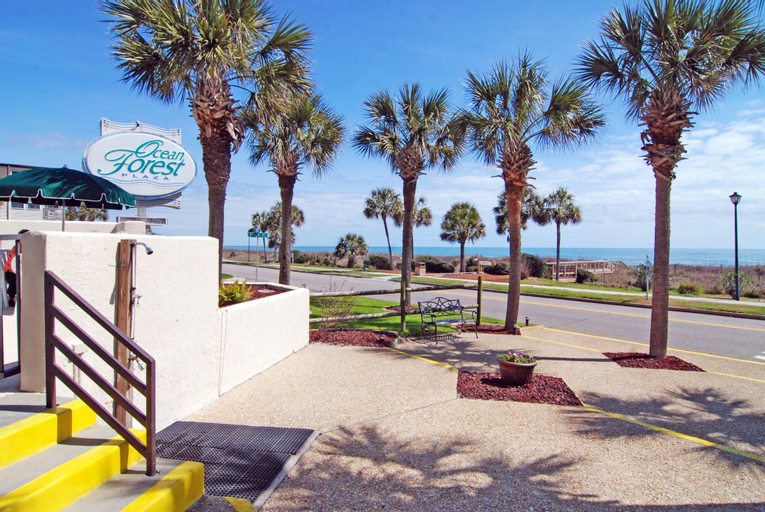 Exterior & Views 2, Your Next Vacation Begins Here.., Horry