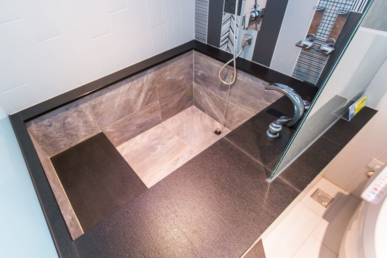 Bathroom 5, Maple House Riverside, Yilan