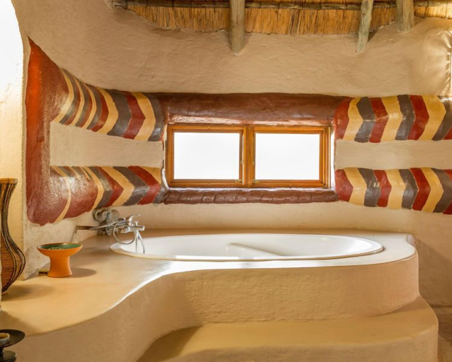 Bathroom 4, Mali Mali Safari Lodge, Mopani