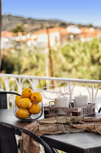 Food & Drinks, Asprolithos Studios, Thessaly