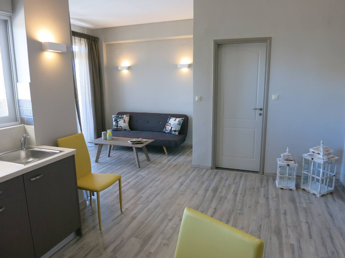 Pantheon Apartments, Crete