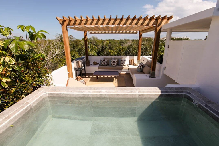Sport & Beauty 4, Villa Quetzal 2BR Jungle Dream with Private Pool, Cozumel
