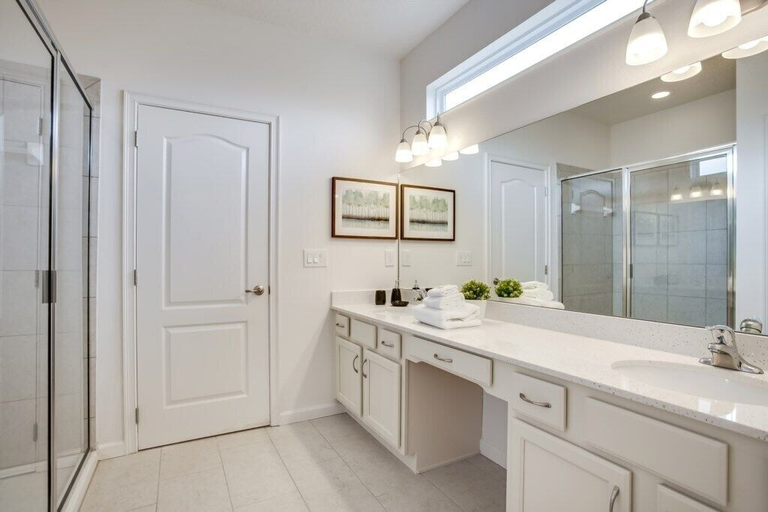 Bathroom 3, 6052broa, Polk