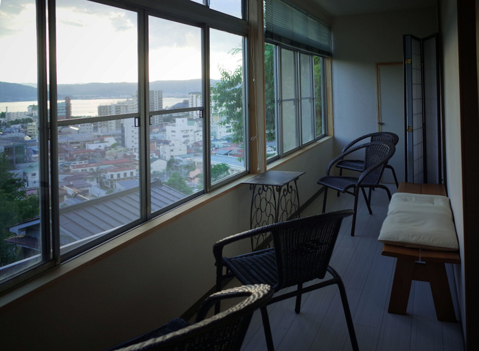 Others 5, chambre d'hôte TATAMI - Hostel, Shimosuwa