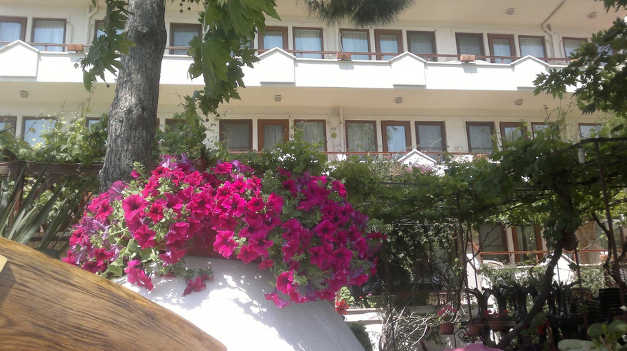 Exterior & Views 2, Mare & Monte Hotel, Edremit