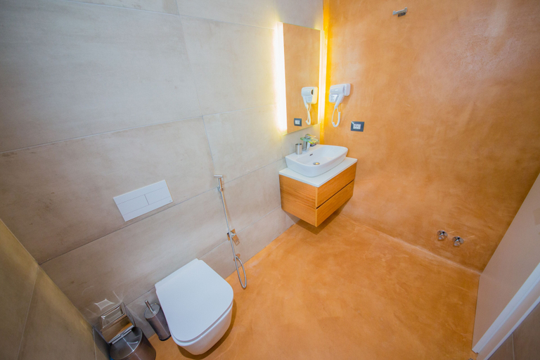Bathroom 4, Inada Hotel Ksamil, Sarandës