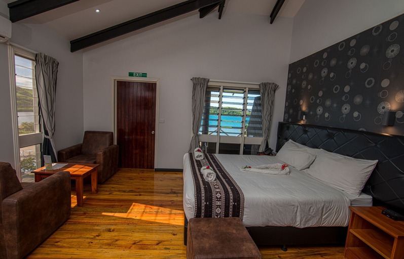Bedroom 3, Dua Dua Beach Resort, Ra