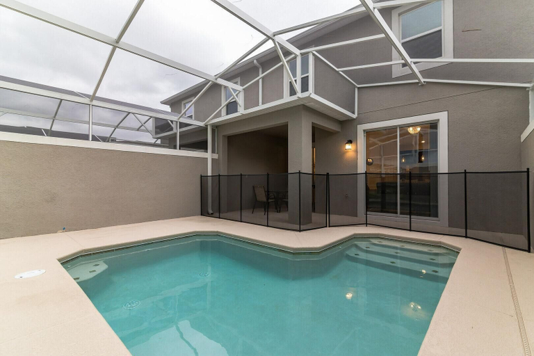Sport & Beauty 5, 560pb- The Retreat at Championsgate, Polk