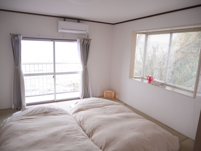 Bedroom 3, Sakura Beach Garden, Hiji