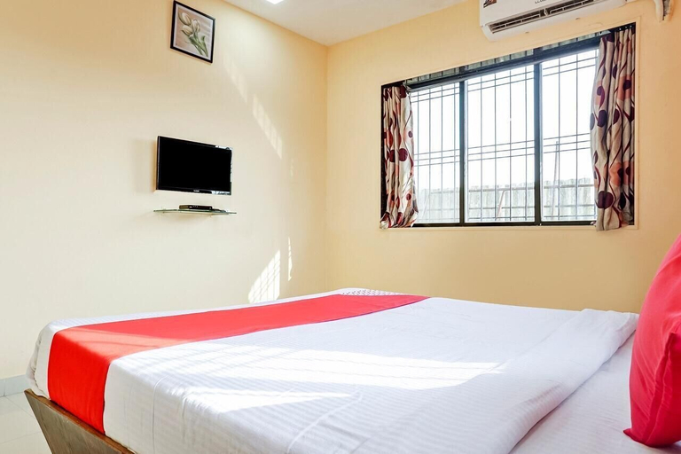 Bedroom 5, Royal Hills Resort, Pune