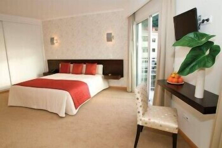 Bedroom 2, Hotel White Waters, Machico