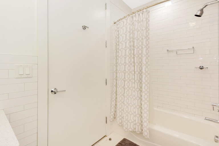Bathroom 4, Dharma Home Suites Hoboken at Novia, Hudson