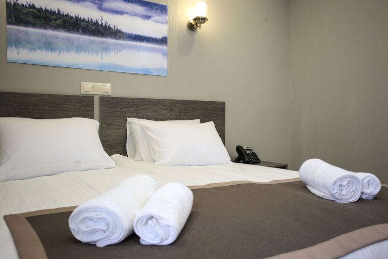 Bedroom 2, Hotel GeoGraphy, Kazbegi