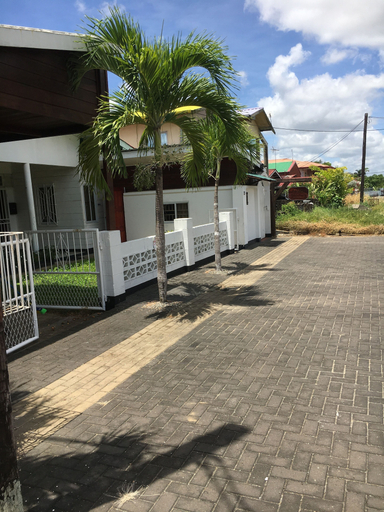 Exterior & Views 2, Asteria Studios, Centrum