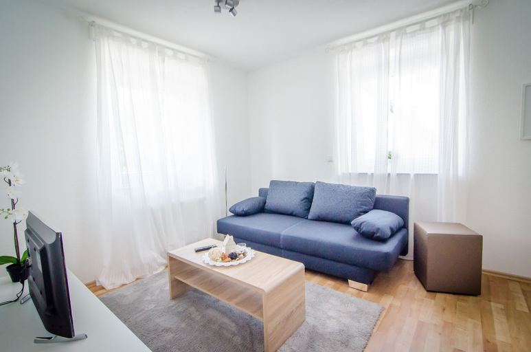 Others 5, BB-Apartment, Böblingen