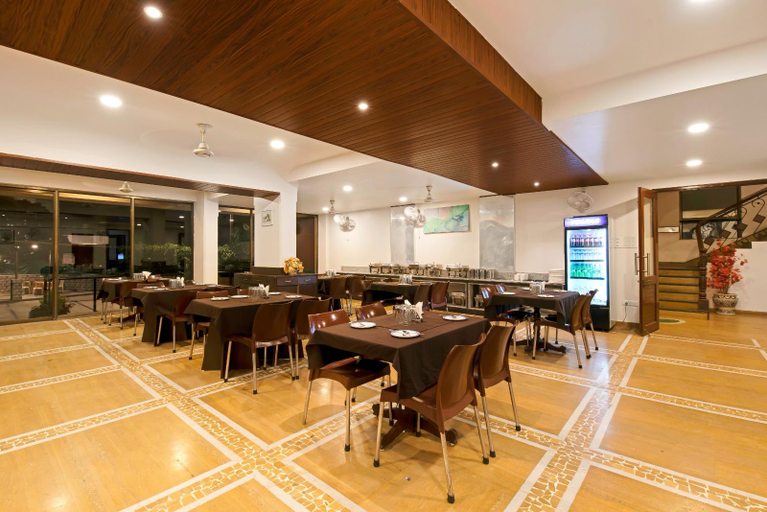 Food & Drinks 2, HOTEL SAPPHIRE By FAIR HOSPITALITY, Pune