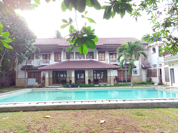Sport & Beauty 1, Villa Cozy at Anyer Carita Beach, Serang