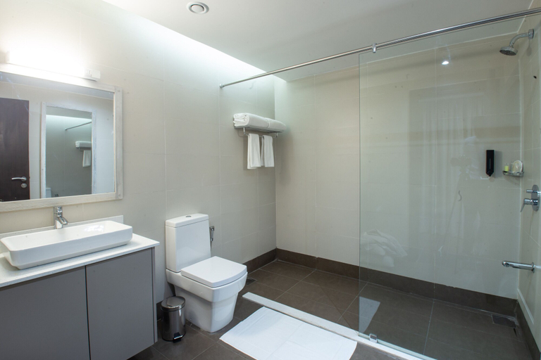 Bathroom 4, Hotel Mokka City, Starehe
