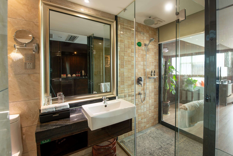 Bathroom 4, Ramada by Wyndham Encore Kaili West, Qiandongnan Miao and Dong