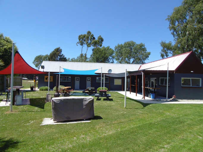 Exterior & Views 2, Glenavys Waitaki River Motor Camp - Caravan Park, Waimate