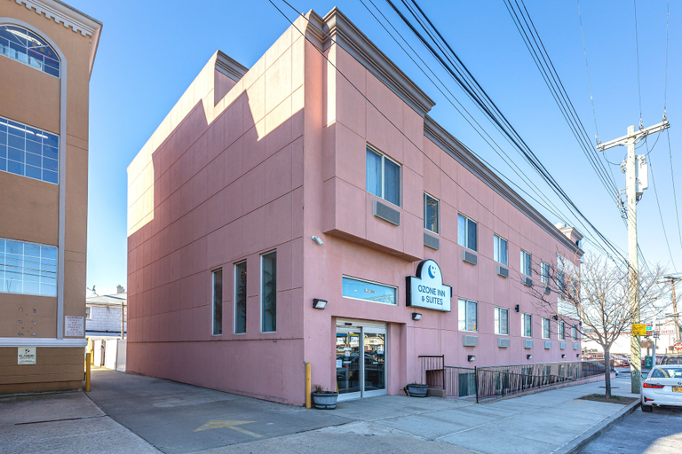 Exterior & Views, Ozone Inn & Suites, New York