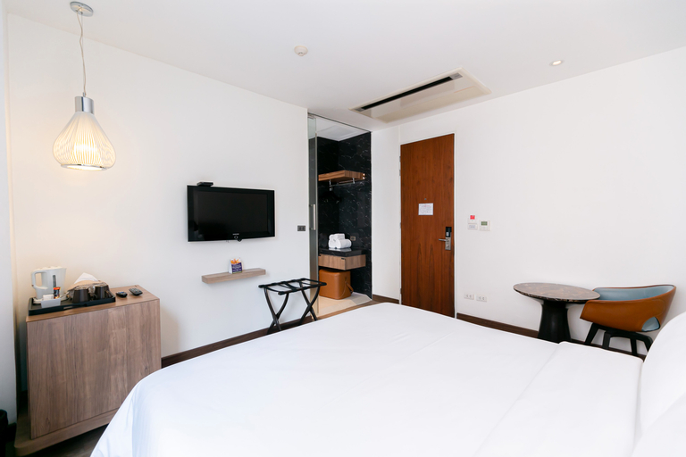 Bedroom 14