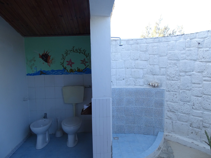 Bathroom 5, Laguna Blu - Resort Madagascar, Atsimo-Andrefana