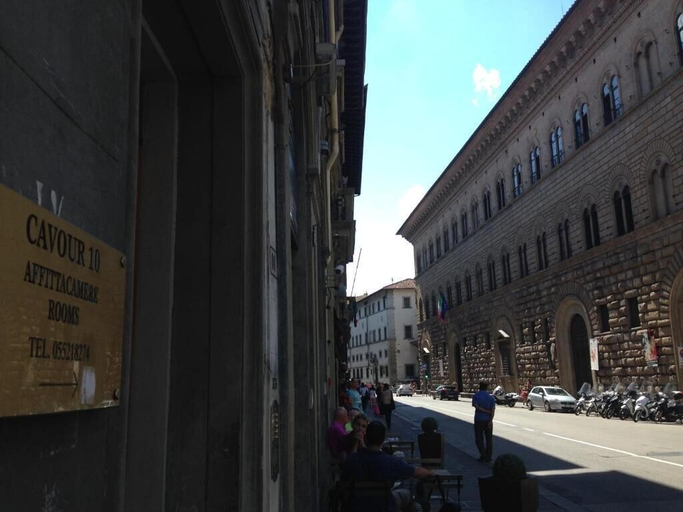 Exterior & Views 2, Cavour 10, Florence