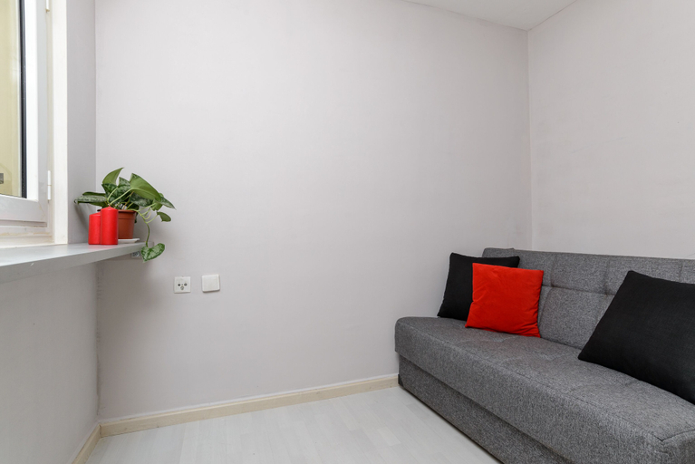 Others 3, F45 by TLV2RENT