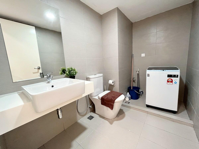 Bedroom 3, New Ekocheras Designer Suite by Moka , Kuala Lumpur