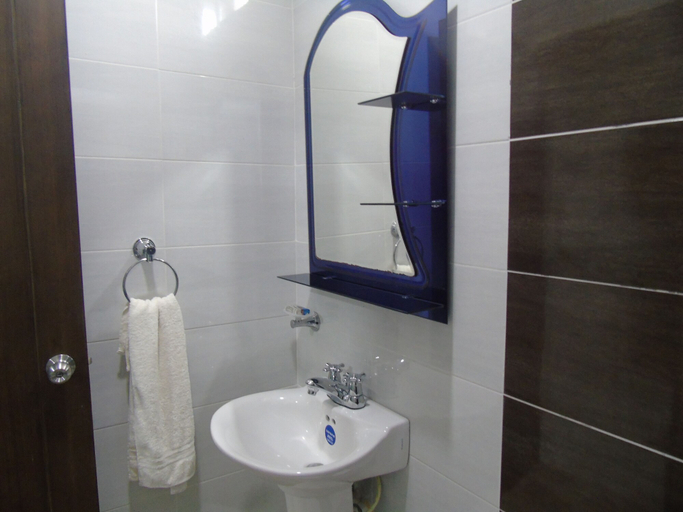 Bathroom 3, Bahia Tropical II, San Andrés
