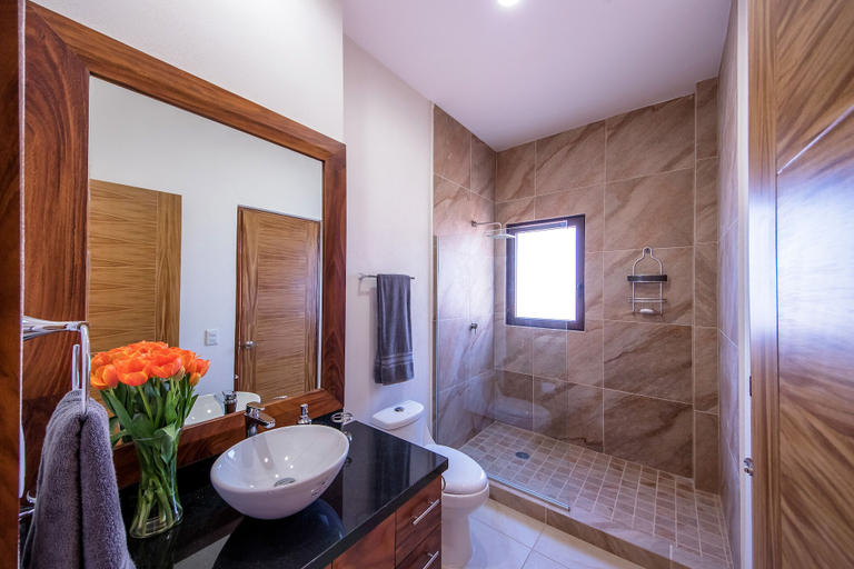 Bathroom 4, Nise, Puerto Vallarta