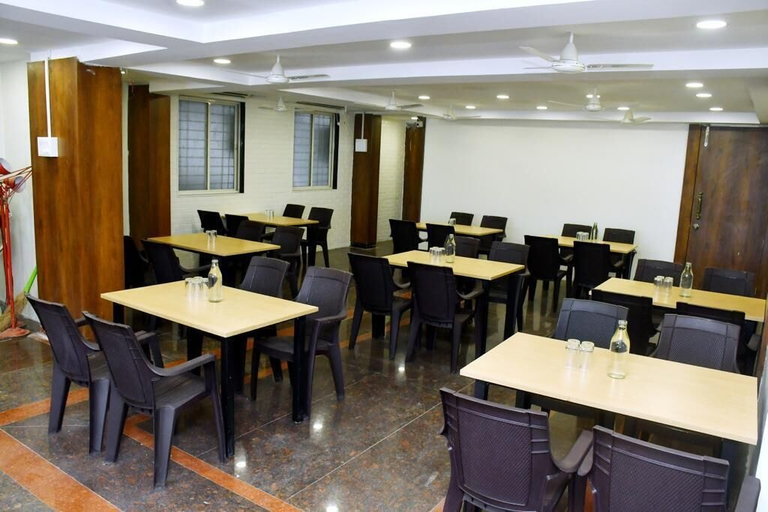 Food & Drinks 4, HOtel Silver Oak, Pune