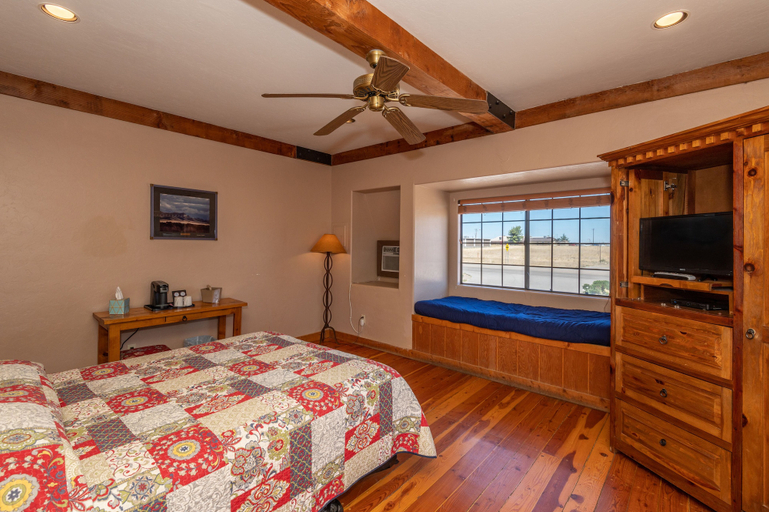 Bedroom 2, Sonoita Inn, Santa Cruz