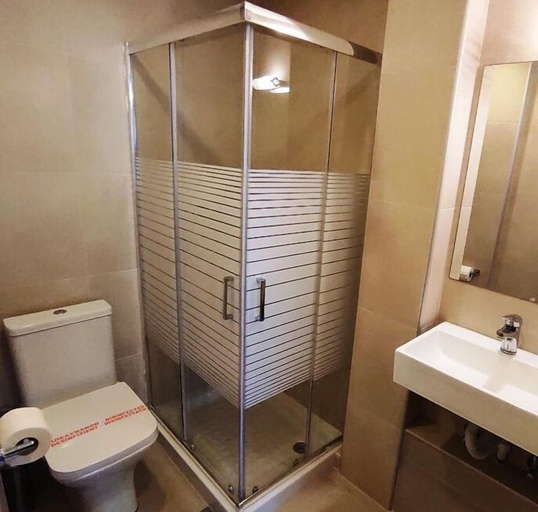 Bathroom 4, Porto Lesvos, North Aegean