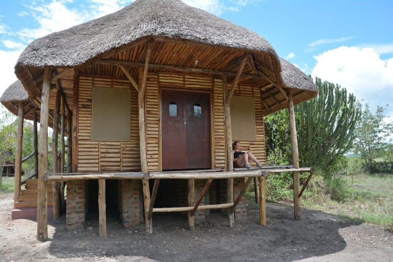 Exterior & Views 5, Forest Hog Safari Lodge, Busongora