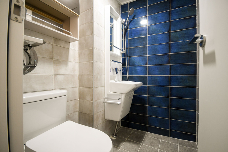Bathroom 3, BLUEHUM Guesthouse - Hostel, Bupyeong