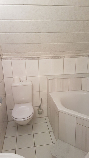 Bathroom 5, Landgasthof und Hotel Schleusenhaus, Elbe-Elster
