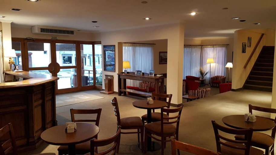 Food & Drinks 3, Kapenke Hotel, Lago Argentino