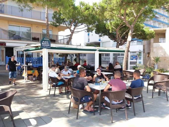 Food & Drinks, Apartamento President A-4, Girona